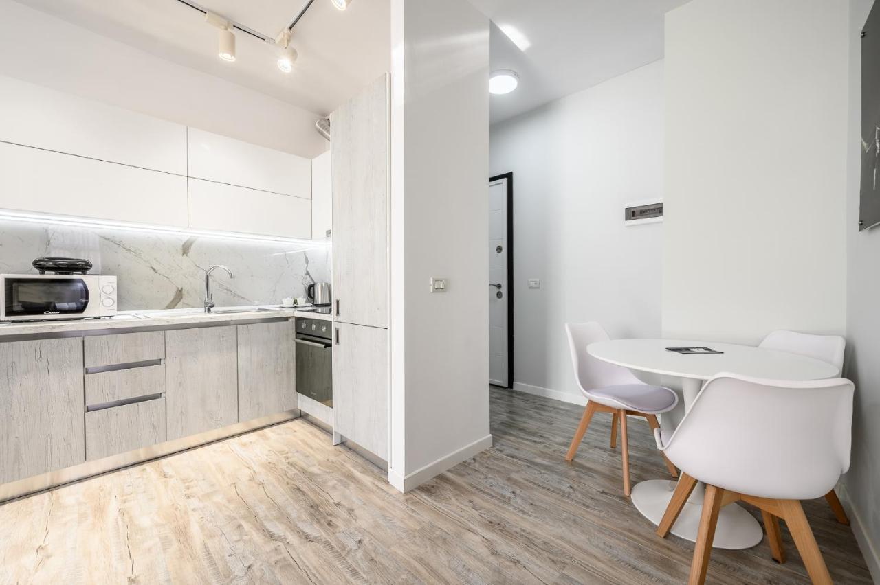 Miku Apartment-Modernly Designed Downtown Tirana Exteriér fotografie