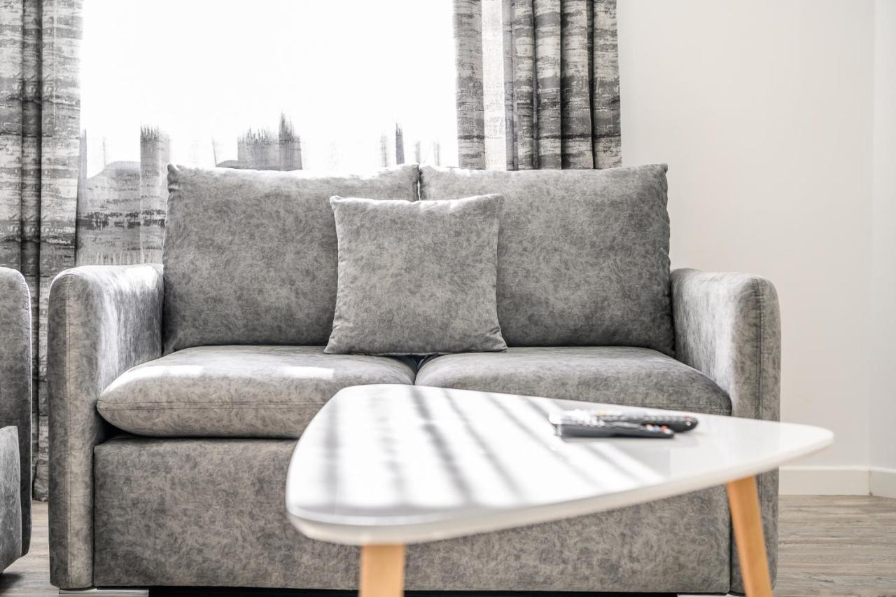 Miku Apartment-Modernly Designed Downtown Tirana Exteriér fotografie